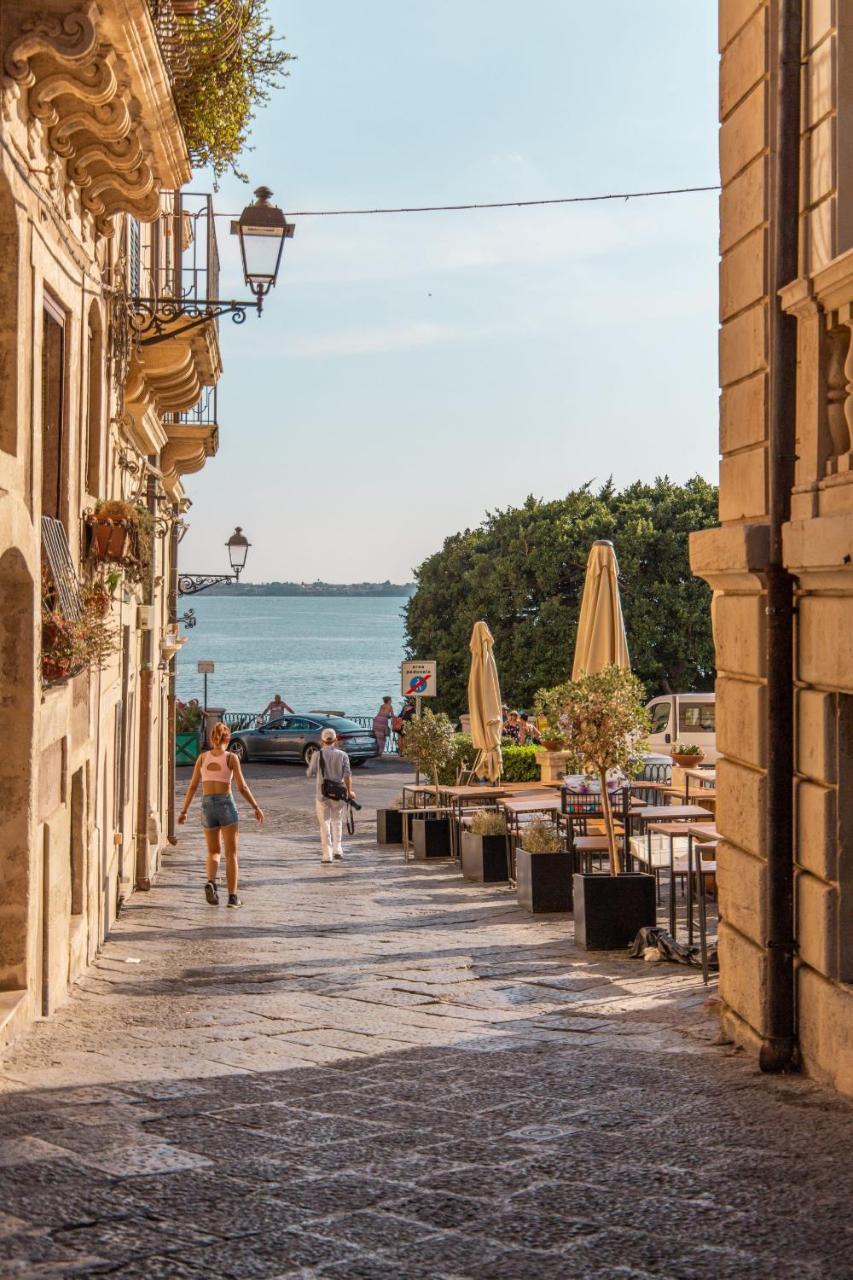 Nido Alla Giudecca Con Terrazza By Wonderful Italy Syracuse Luaran gambar